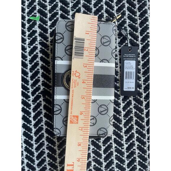 Vera Bradley Vera Signature Zip Around Wallet Black Gray Monogram Stripe Logo NW - Picture 5 of 9
